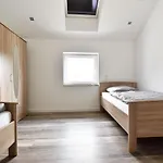 Moderne Mit Sat-tv & Wlan Leverkusen