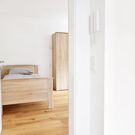 Moderne Mit Sat-tv & Wlan