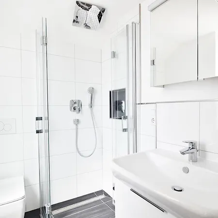 Moderne Mit Sat-tv & Wlan Apartment