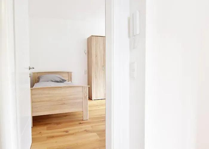 Moderne Mit Sat-tv & Wlan