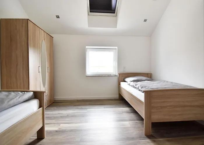 Moderne Mit Sat-tv & Wlan Leverkusen